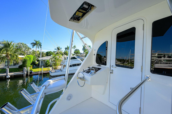 Viking-76 Enclosed Bridge 2014-OSH-IT Fort Lauderdale-Florida-United States-Enclosed Flybridge -5770919