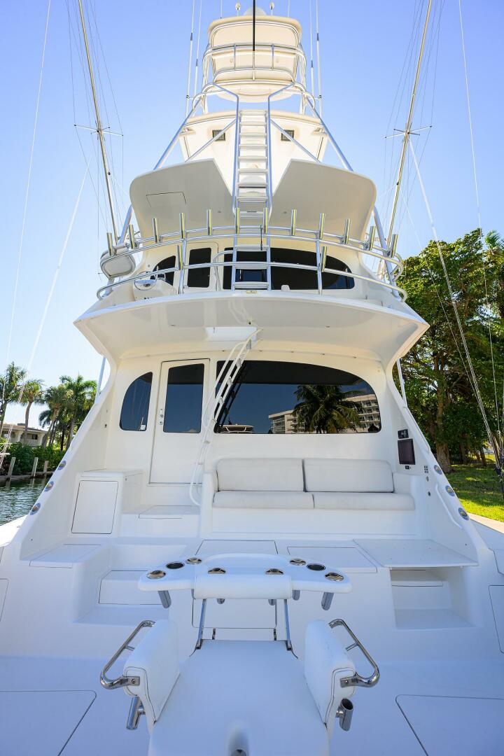 Viking-76 Enclosed Bridge 2014-OSH-IT Fort Lauderdale-Florida-United States-Cockpit & Flybridge -5770928 | Thumbnail