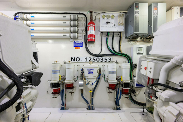 Viking-76 Enclosed Bridge 2014-OSH-IT Fort Lauderdale-Florida-United States-Engine Room-5770935