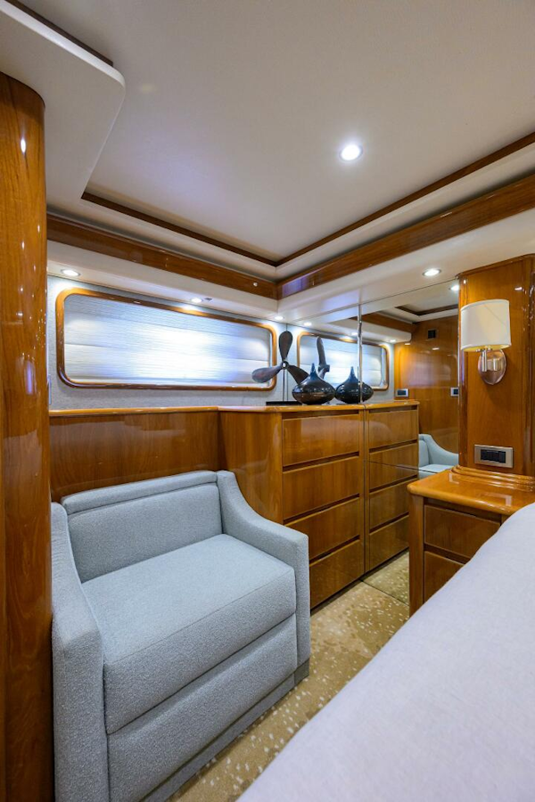 Viking-76 Enclosed Bridge 2014-OSH-IT Fort Lauderdale-Florida-United States-Master Stateroom Seating & Closet -5770889