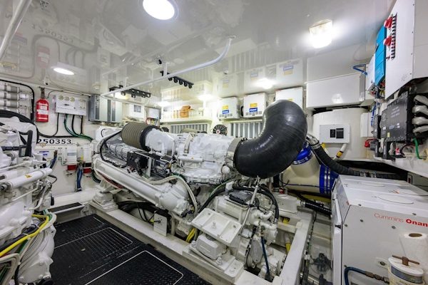 Viking-76 Enclosed Bridge 2014-OSH-IT Fort Lauderdale-Florida-United States-Engine Room-5770931