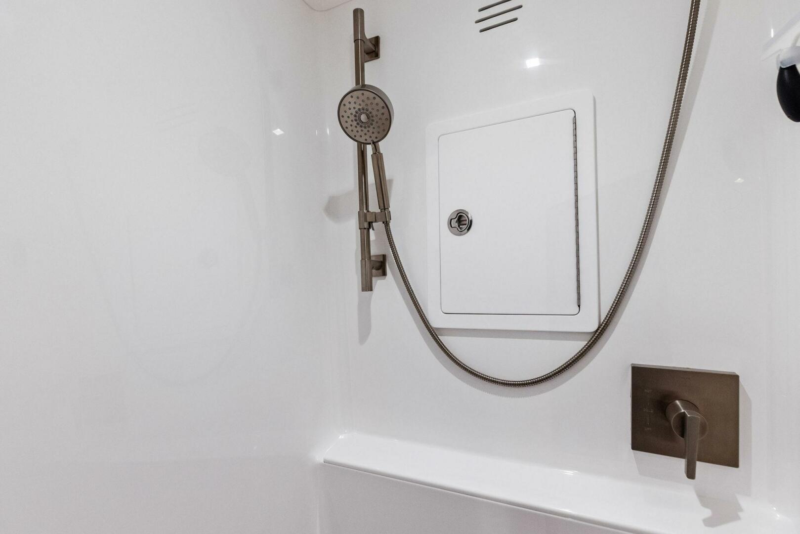 Viking-82 Convertible 2026-Team Harvey  Palm Beach-Florida-United States-2026 Viking 82 Convertible TEAM HARVEY I Port Stateroom Head-5771061 | Thumbnail