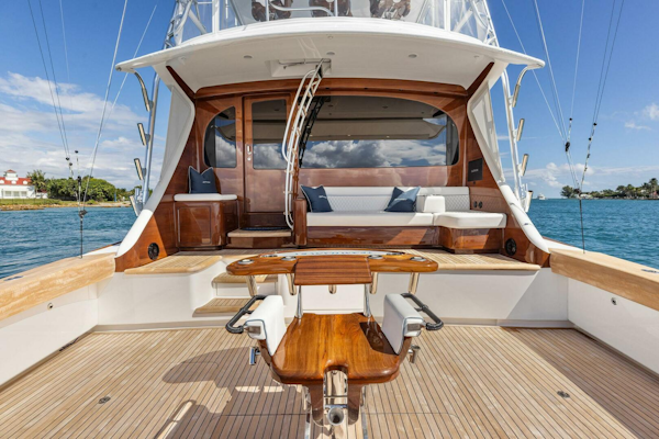 Viking-82 Convertible 2026-Team Harvey  Palm Beach-Florida-United States-2026 Viking 82 Convertible TEAM HARVEY I Cockpit-5771110