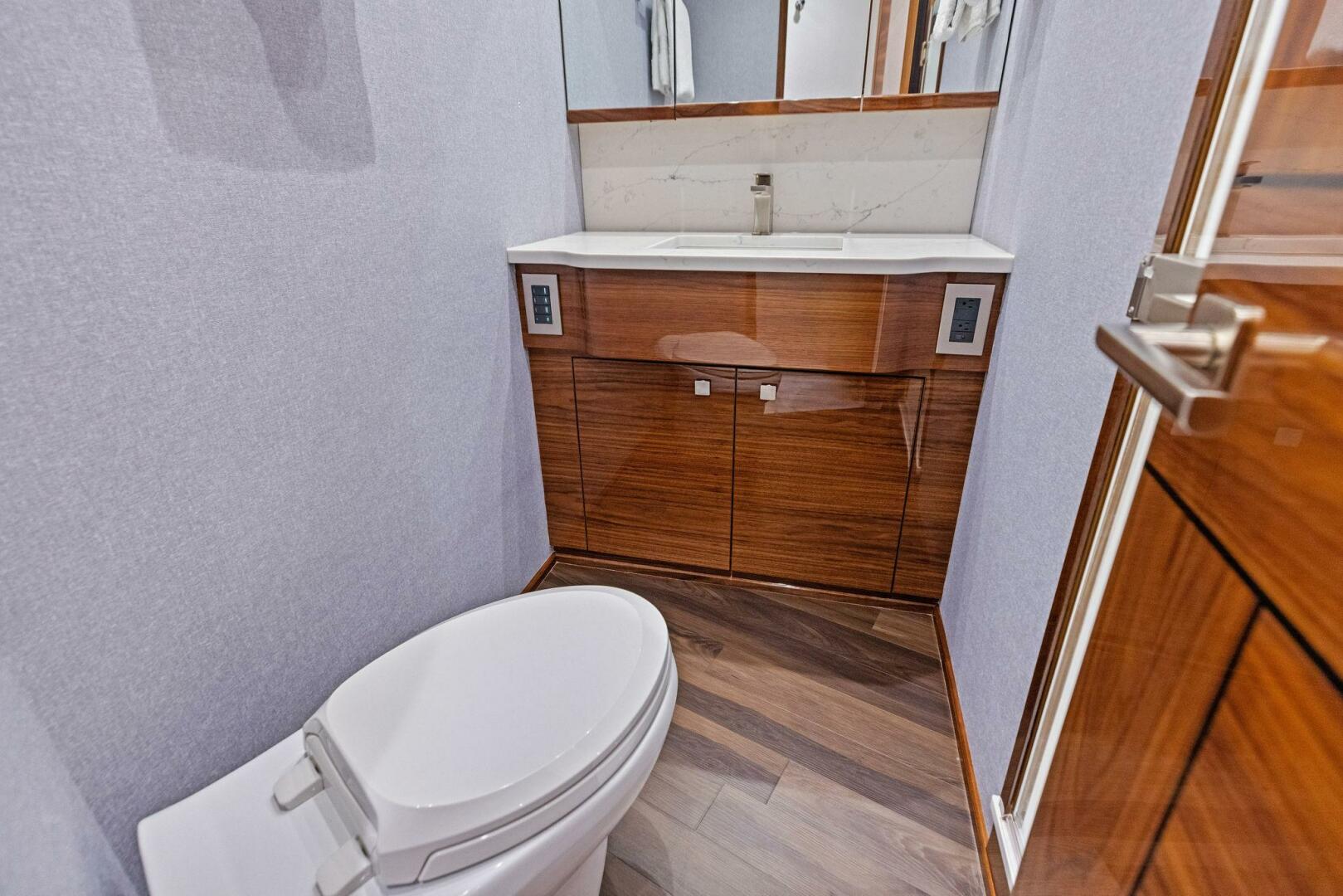 Viking-82 Convertible 2026-Team Harvey  Palm Beach-Florida-United States-2026 Viking 82 Convertible TEAM HARVEY I Forward Stateroom Head-5771045 | Thumbnail