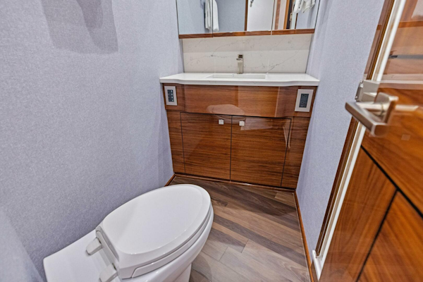 Viking-82 Convertible 2026-Team Harvey  Palm Beach-Florida-United States-2026 Viking 82 Convertible TEAM HARVEY I Forward Stateroom Head-5771045