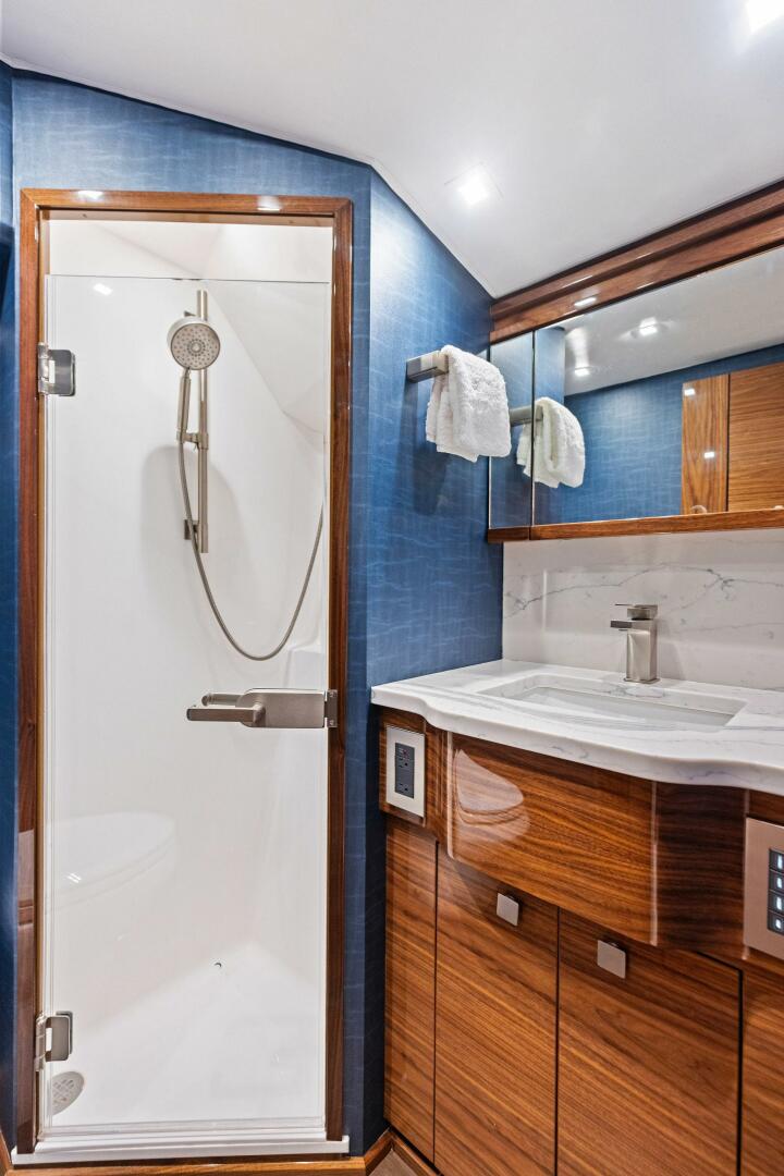 Viking-82 Convertible 2026-Team Harvey  Palm Beach-Florida-United States-2026 Viking 82 Convertible TEAM HARVEY I Crew Sateroom Head-5771081 | Thumbnail