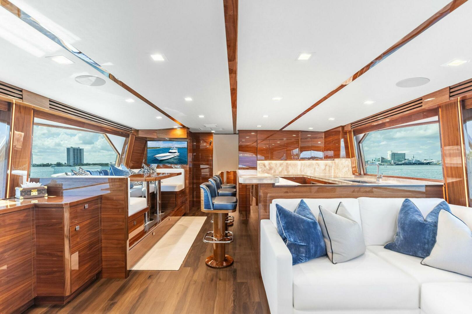 Viking-82 Convertible 2026-Team Harvey  Palm Beach-Florida-United States-2026 Viking 82 Convertible TEAM HARVEY I Salon-5771162 | Thumbnail