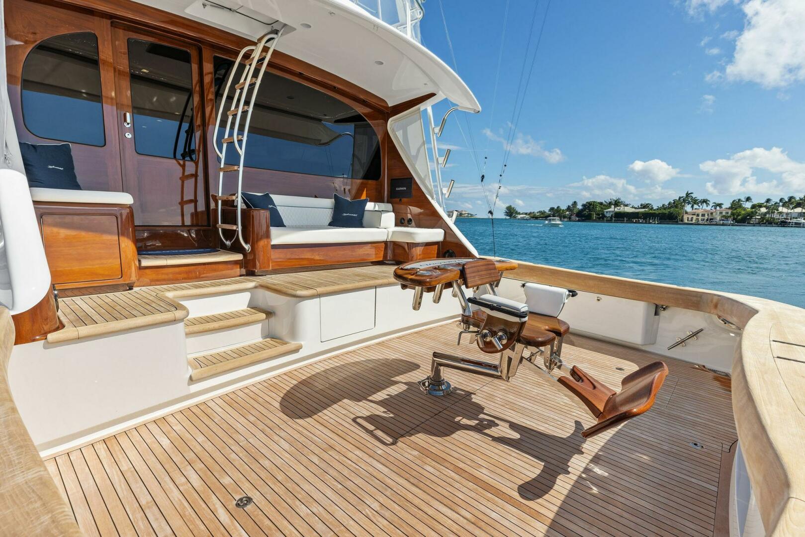 Viking-82 Convertible 2026-Team Harvey  Palm Beach-Florida-United States-2026 Viking 82 Convertible TEAM HARVEY I Cockpit-5771105 | Thumbnail