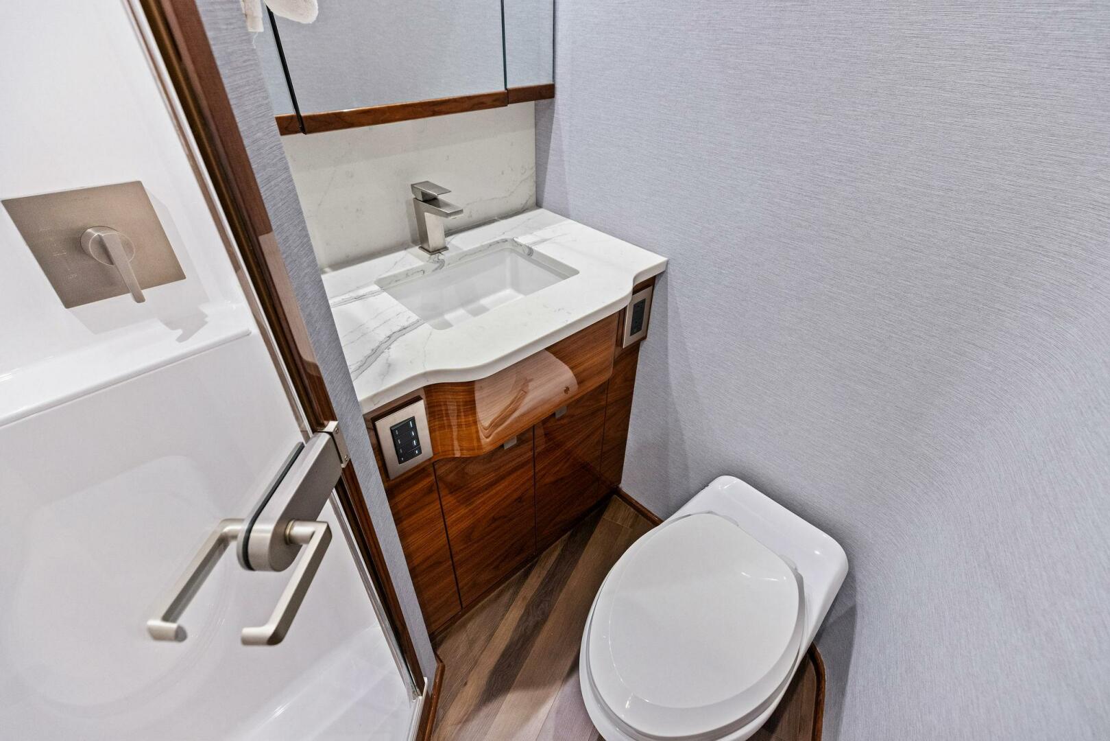 Viking-82 Convertible 2026-Team Harvey  Palm Beach-Florida-United States-2026 Viking 82 Convertible TEAM HARVEY I Port Stateroom Head-5771063 | Thumbnail