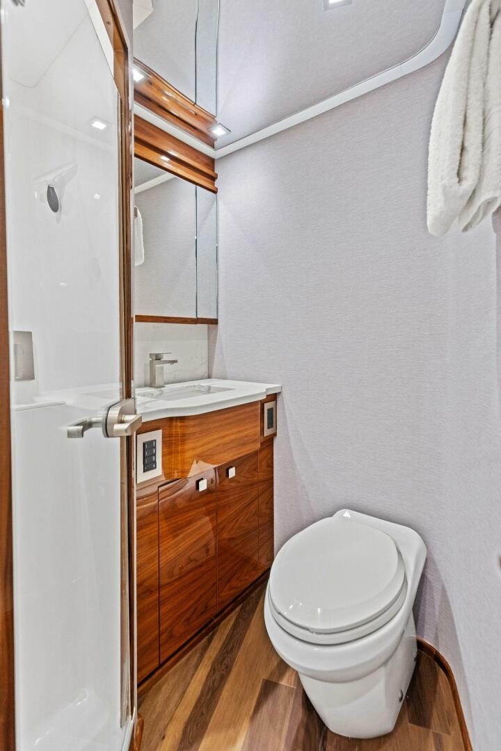 Viking-82 Convertible 2026-Team Harvey  Palm Beach-Florida-United States-2026 Viking 82 Convertible TEAM HARVEY I Port Stateroom Head-5771056 | Thumbnail