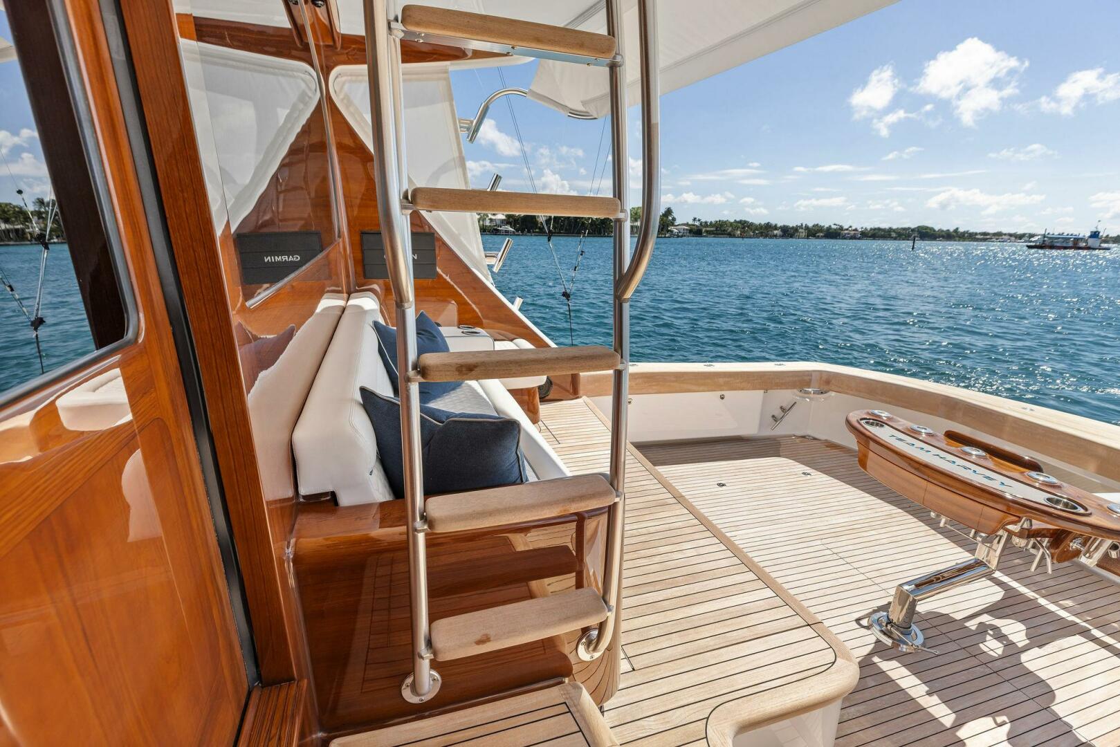 Viking-82 Convertible 2026-Team Harvey  Palm Beach-Florida-United States-2026 Viking 82 Convertible TEAM HARVEY I Cockpit-5771126 | Thumbnail