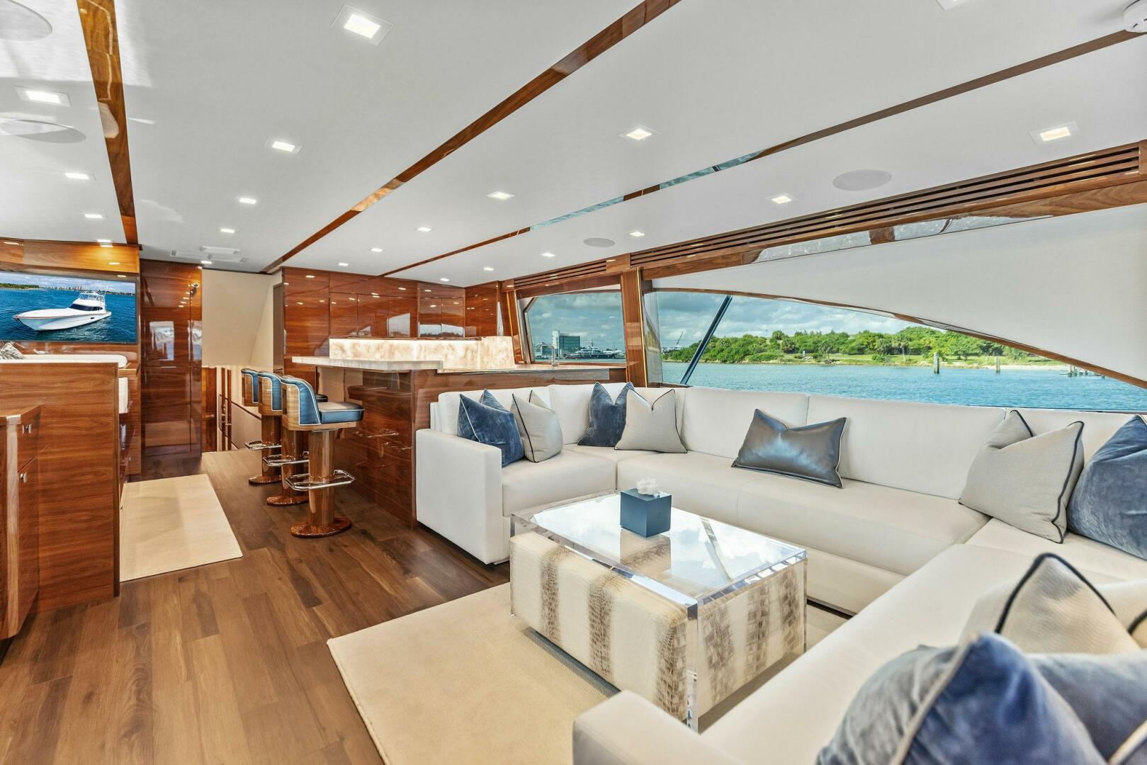 Viking-82 Convertible 2026-Team Harvey  Palm Beach-Florida-United States-2026 Viking 82 Convertible TEAM HARVEY I Salon-5771160 | Thumbnail