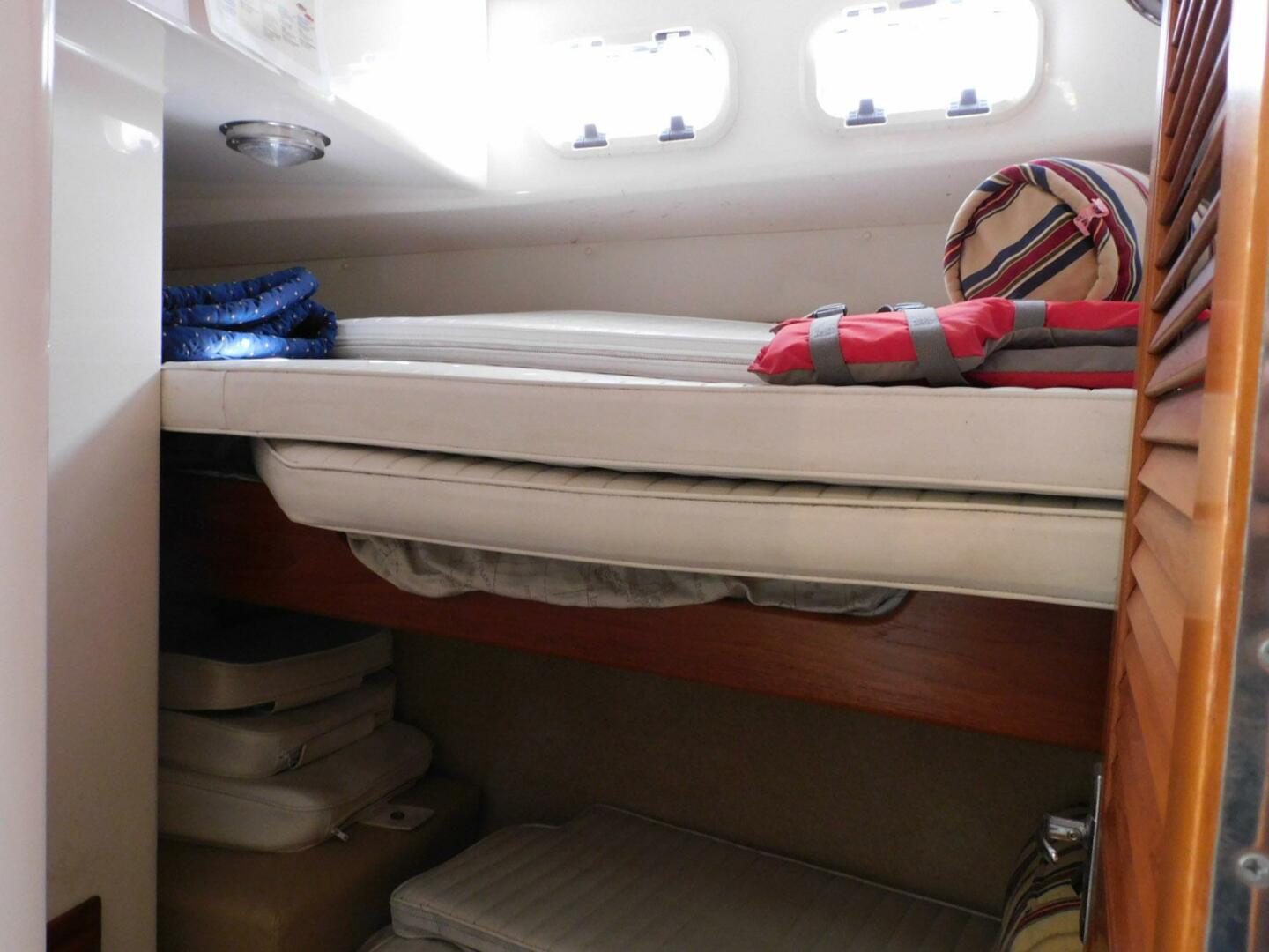 Cabo-35 Flybridge Sportfisher 1999-Mishap Merritt Island-Florida-United States-5771764 | Thumbnail