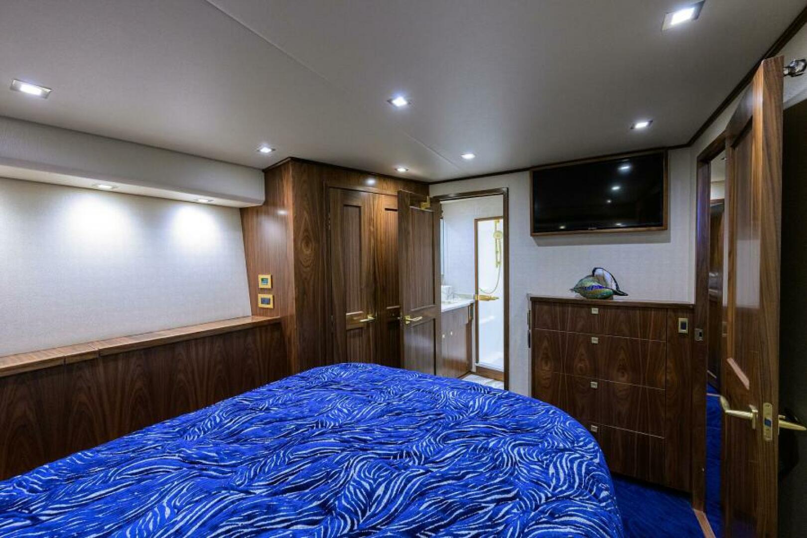 Viking-80 Convertible 2024-KEMOSABE Palm Beach Gardens-Florida-United States-Viking 80  KEMOSABE  Port Guest Stateroom-5771949 | Thumbnail