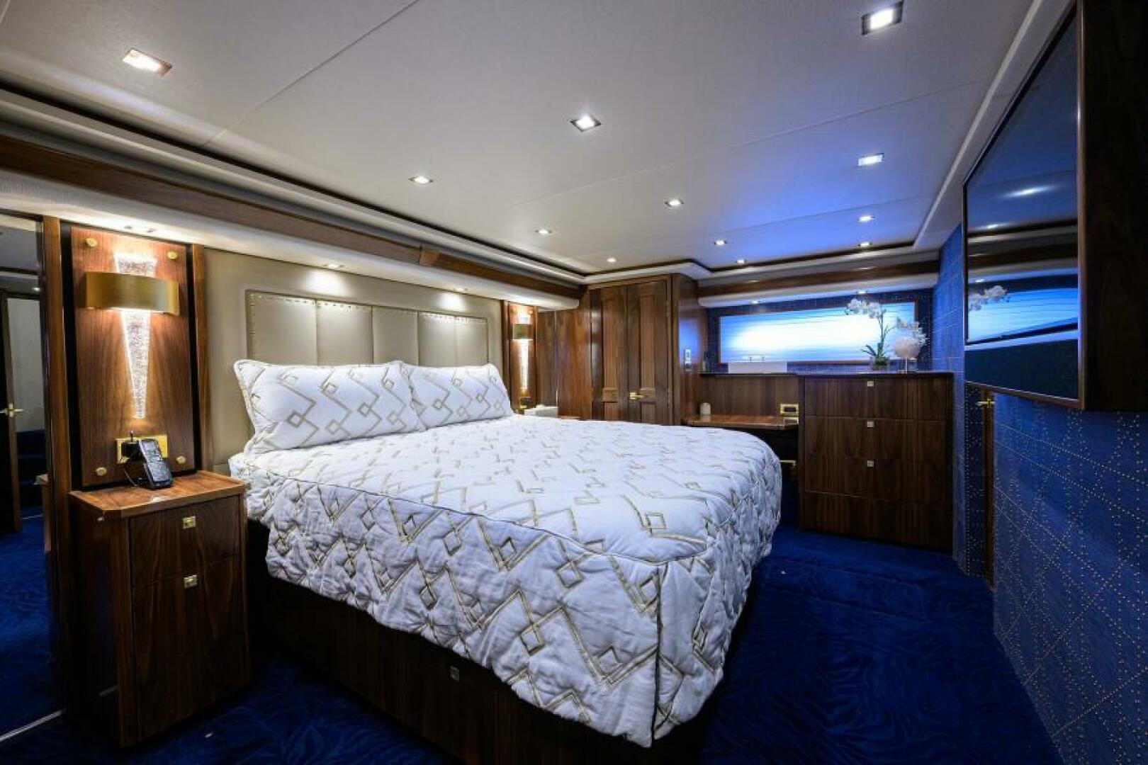 Viking-80 Convertible 2024-KEMOSABE Palm Beach Gardens-Florida-United States-Viking 80  KEMOSABE  Master Stateroom-5771935 | Thumbnail