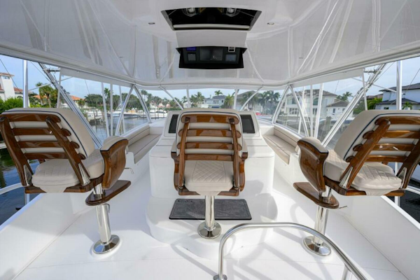 Viking-80 Convertible 2024-KEMOSABE Palm Beach Gardens-Florida-United States-Viking 80  KEMOSABE  Helm -5771951