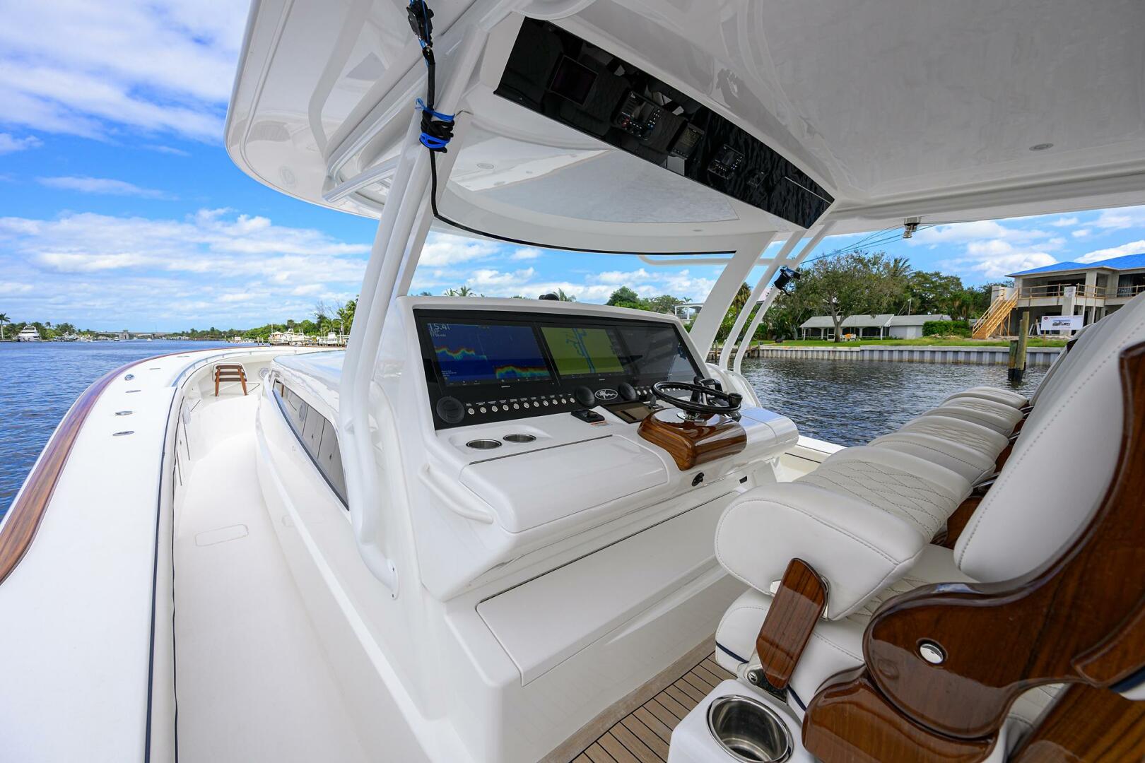Valhalla Boatworks-V-55 2024-LITTLE KEMOSABE Palm Beach Gardens-Florida-United States-Valhalla 55  LITTLE KEMOSABE  Helm Station & Seating-5772232 | Thumbnail