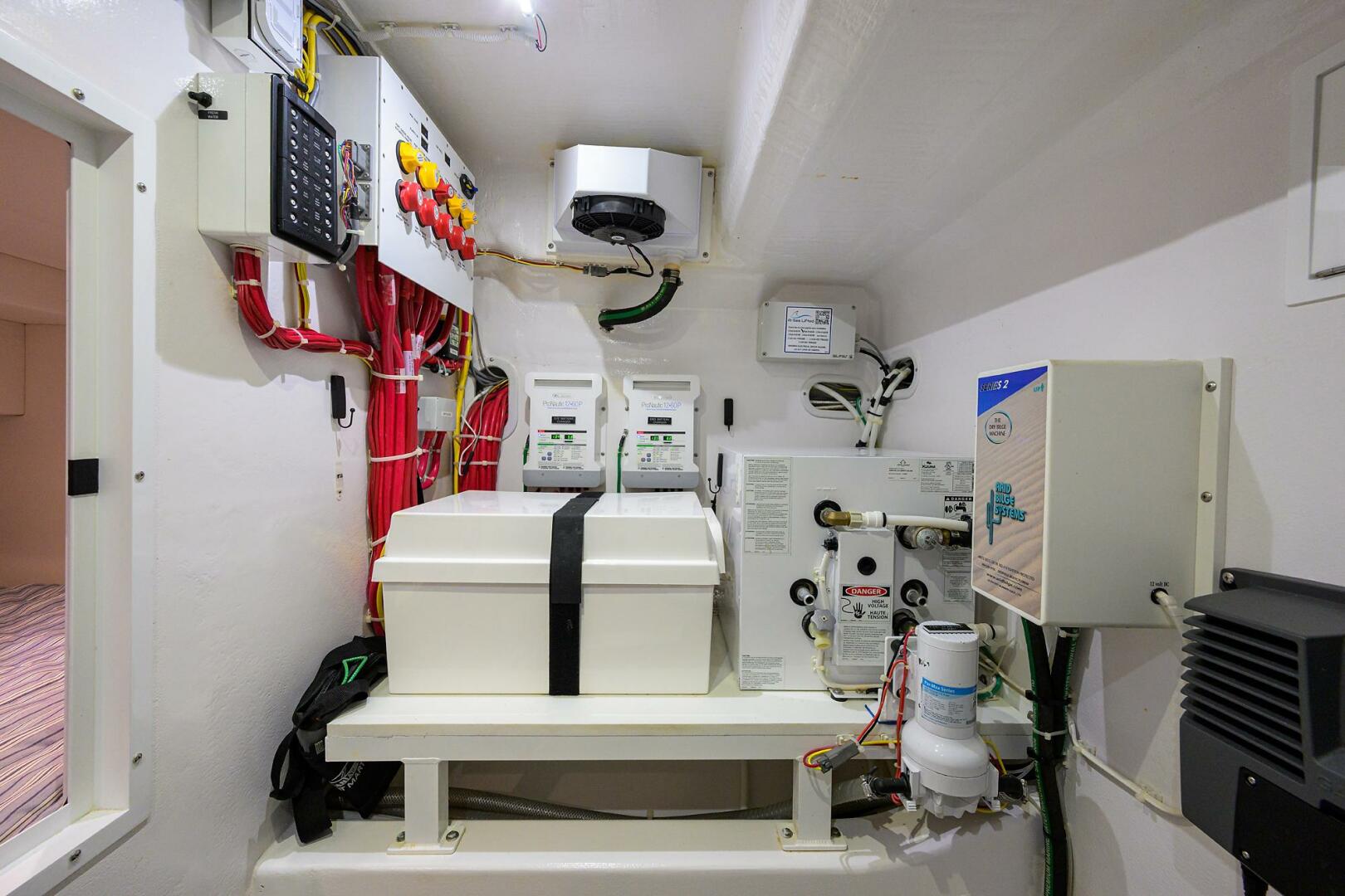 Valhalla Boatworks-V-55 2024-LITTLE KEMOSABE Palm Beach Gardens-Florida-United States-Valhalla 55  LITTLE KEMOSABE  Mechanical Room-5772261 | Thumbnail