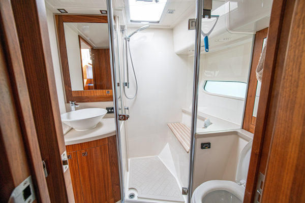 Riviera-6000 Sport Yacht 2015-Six Pack  Sarasota -Florida-United States-6108471