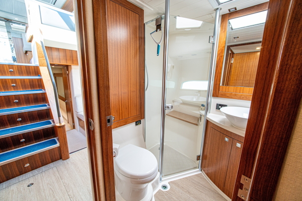 Riviera-6000 Sport Yacht 2015-Six Pack  Sarasota -Florida-United States-6108484