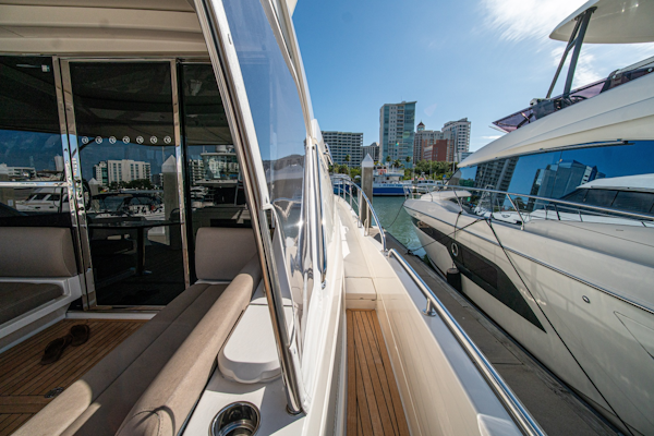 Riviera-6000 Sport Yacht 2015-Six Pack  Sarasota -Florida-United States-6108488