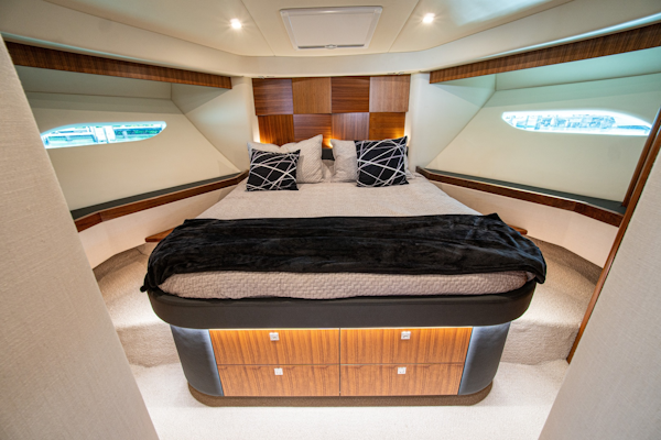 Riviera-6000 Sport Yacht 2015-Six Pack  Sarasota -Florida-United States-6108482