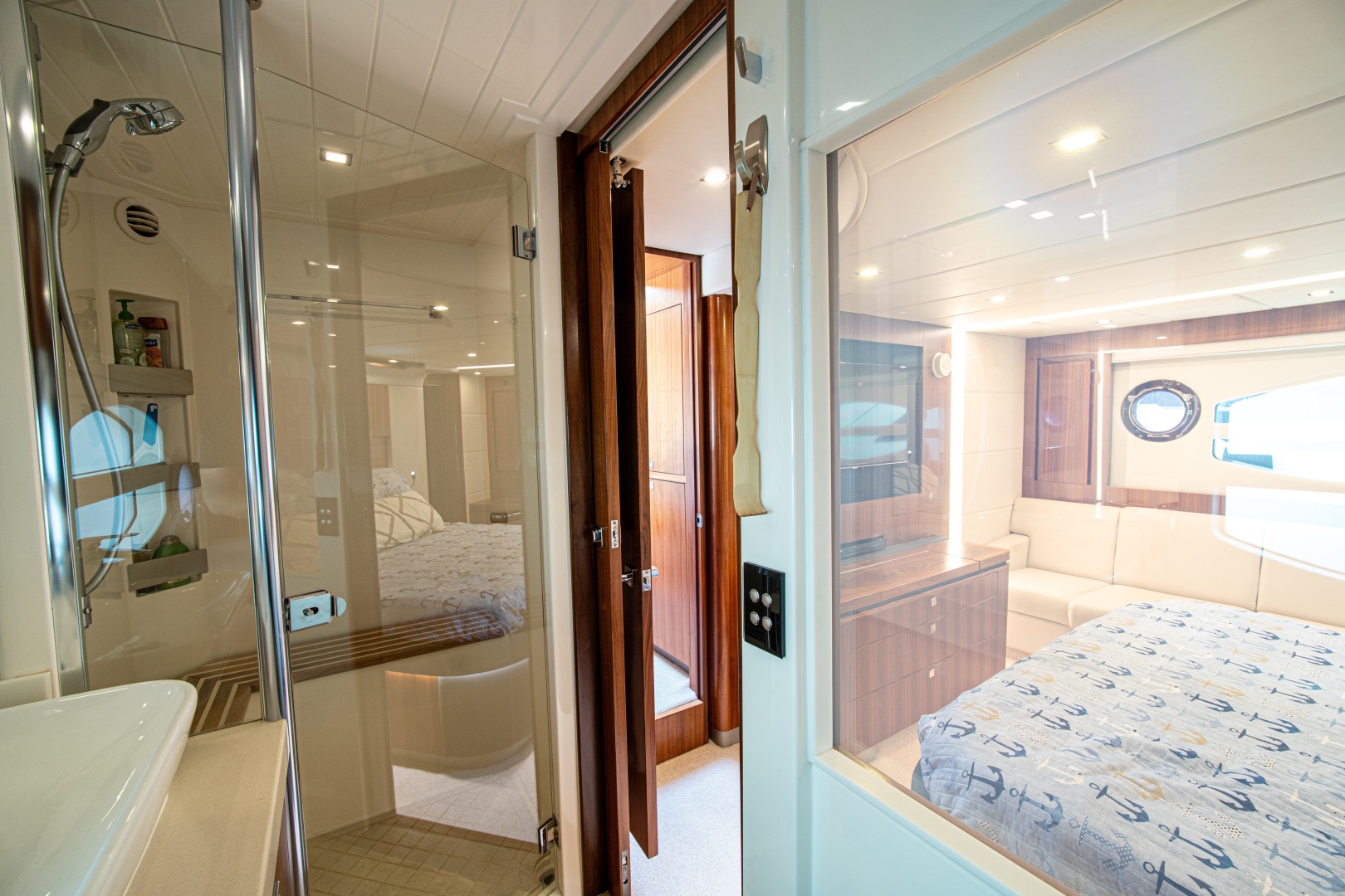 Riviera-6000 Sport Yacht 2015-Six Pack  Sarasota -Florida-United States-6108480 | Thumbnail