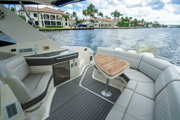 Sea Ray-Sundancer 32 Outboard 2021-Sound Decision Delray Beach-Florida-United States-5773070