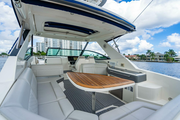 Sea Ray-Sundancer 32 Outboard 2021-Sound Decision Delray Beach-Florida-United States-5773076
