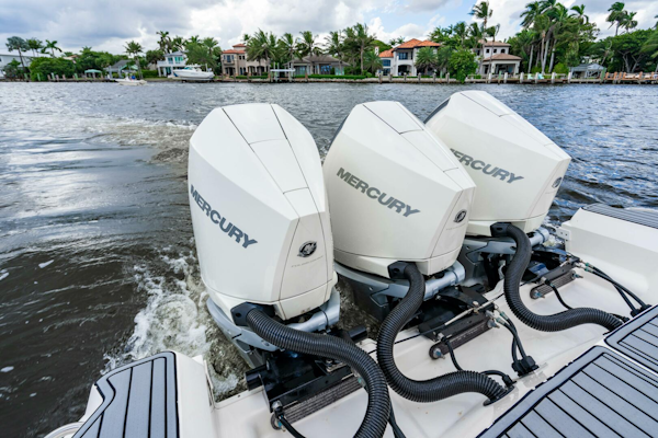 Sea Ray-Sundancer 32 Outboard 2021-Sound Decision Delray Beach-Florida-United States-5773072