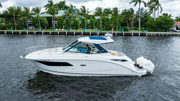 Sea Ray-Sundancer 32 Outboard 2021-Sound Decision Delray Beach-Florida-United States-5773042