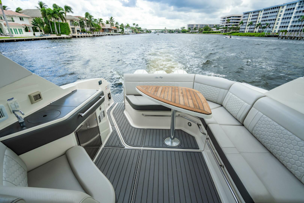 Sea Ray-Sundancer 32 Outboard 2021-Sound Decision Delray Beach-Florida-United States-5773066