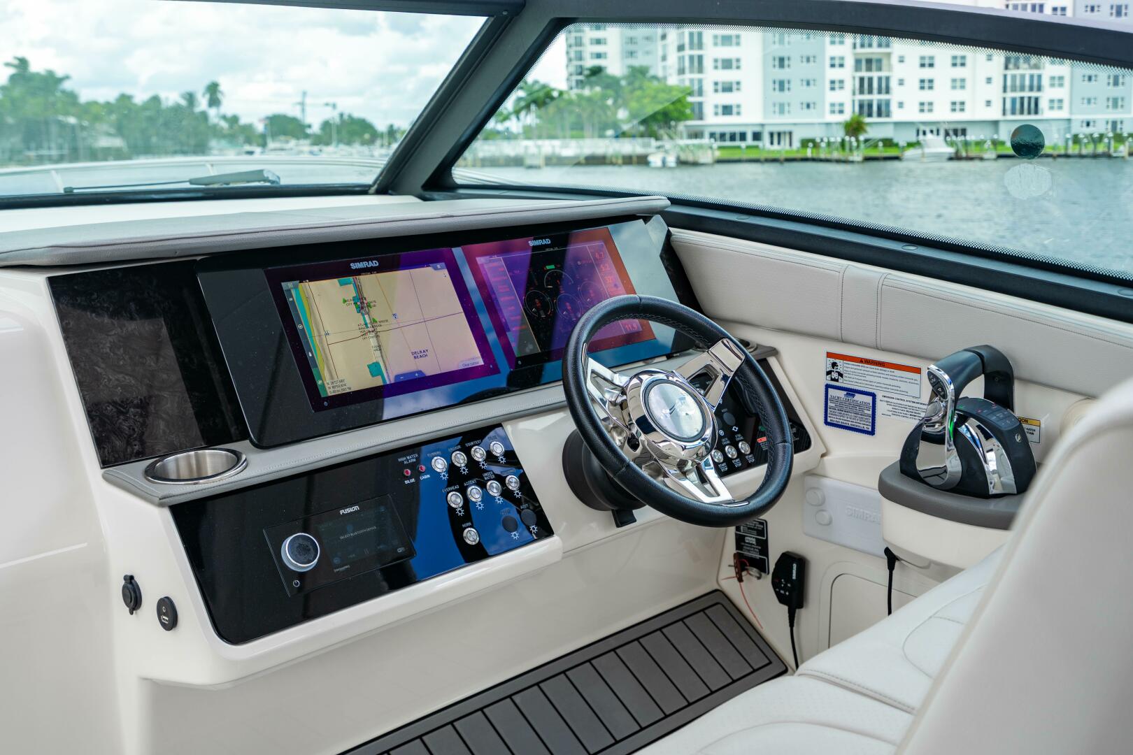 Sea Ray-Sundancer 32 Outboard 2021-Sound Decision Delray Beach-Florida-United States-5773079 | Thumbnail