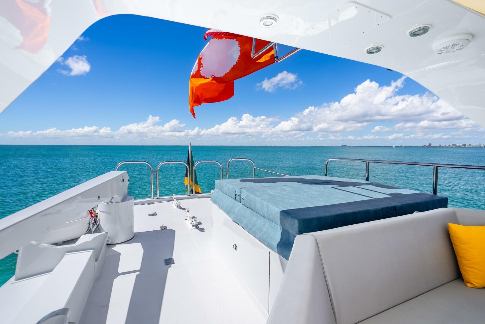 Maiora-Raised Pilothouse 1991-AZURE Nassau-Bahamas-5782553 | Thumbnail