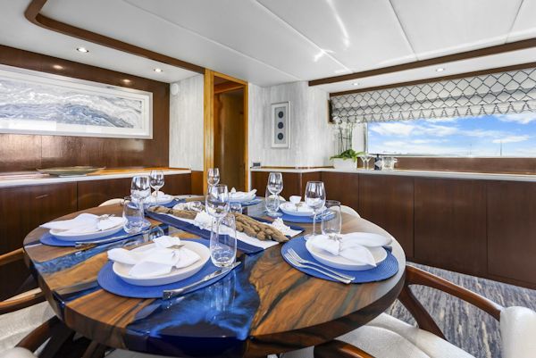 Maiora-Raised Pilothouse 1991-AZURE Nassau-Bahamas-5782536