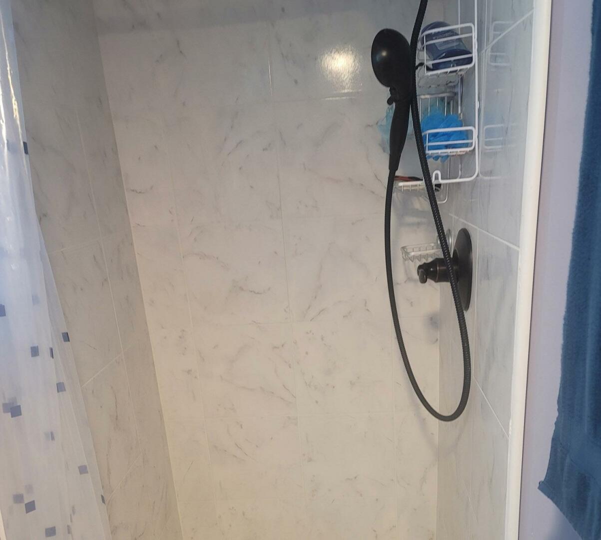 Hilburn-4412 1984 -DeLand-Florida-United States-5793050 | Thumbnail