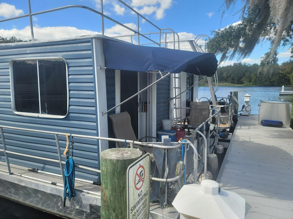 Hilburn-4412 1984 -DeLand-Florida-United States-5793036