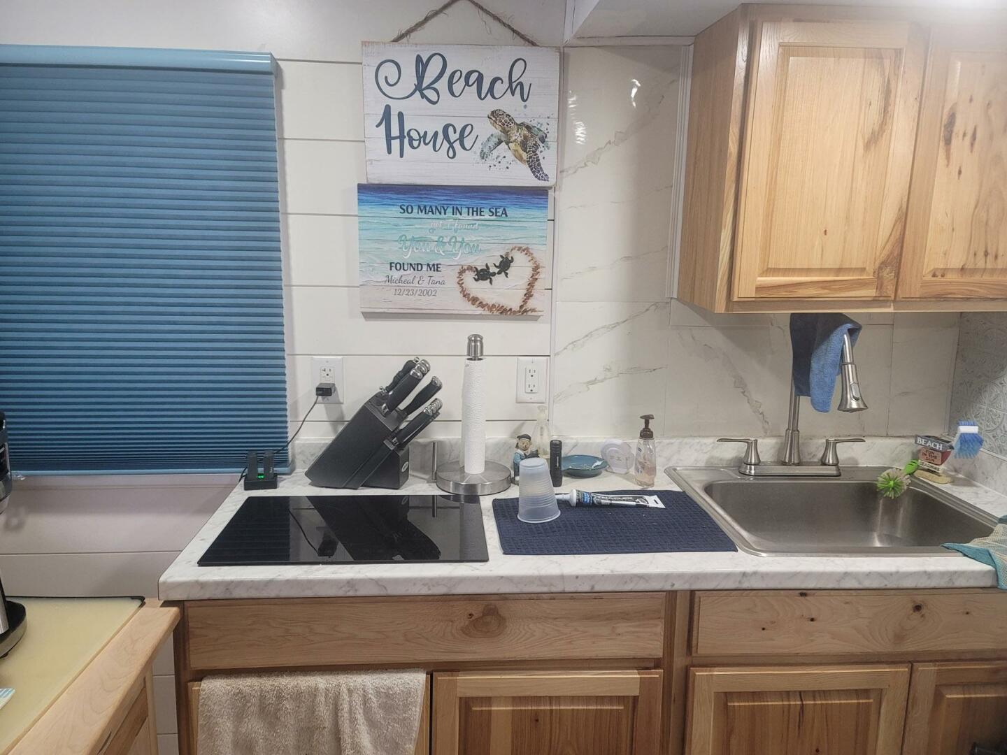 Hilburn-4412 1984 -DeLand-Florida-United States-5793052 | Thumbnail