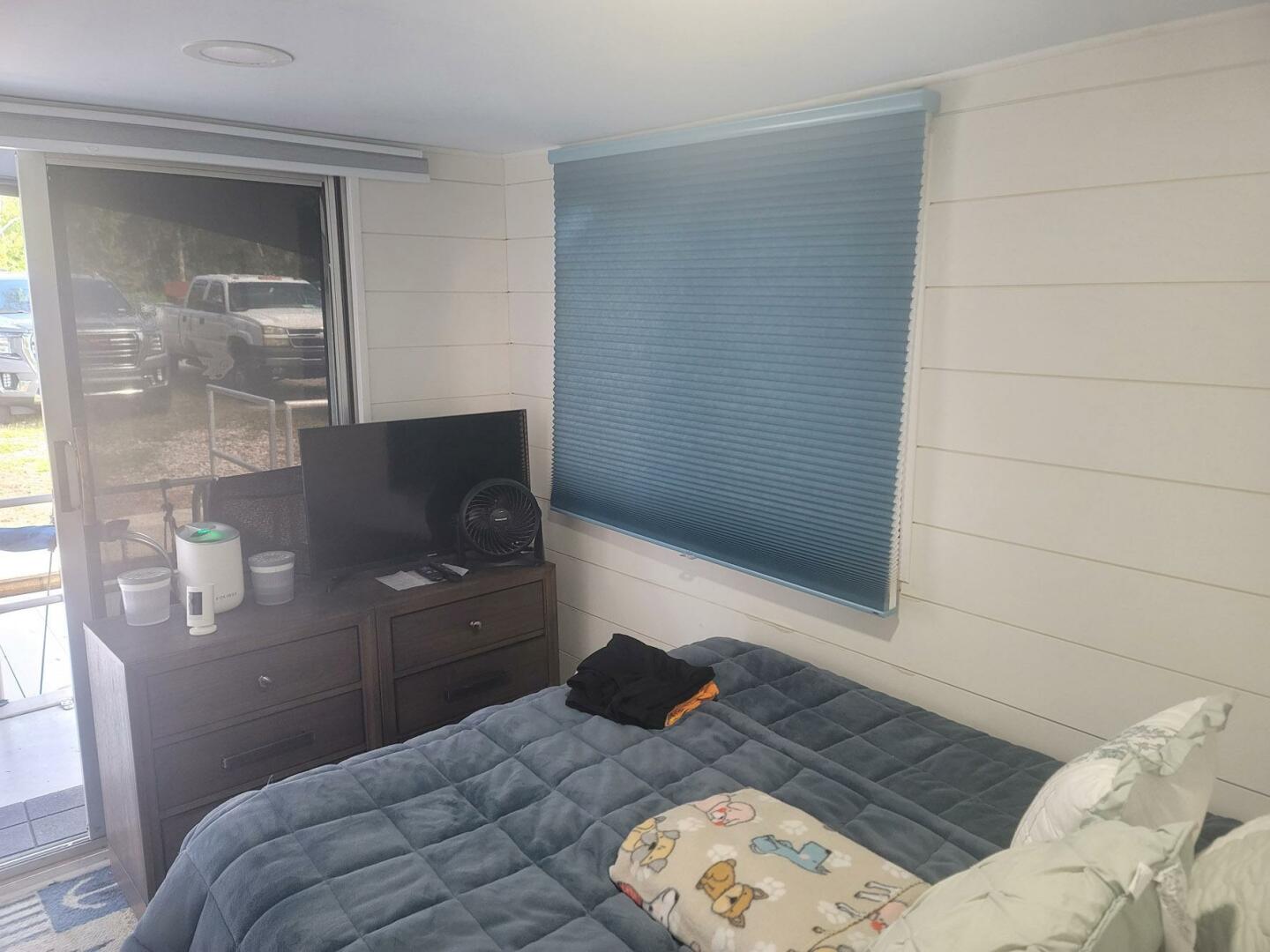 Hilburn-4412 1984 -DeLand-Florida-United States-5793040 | Thumbnail