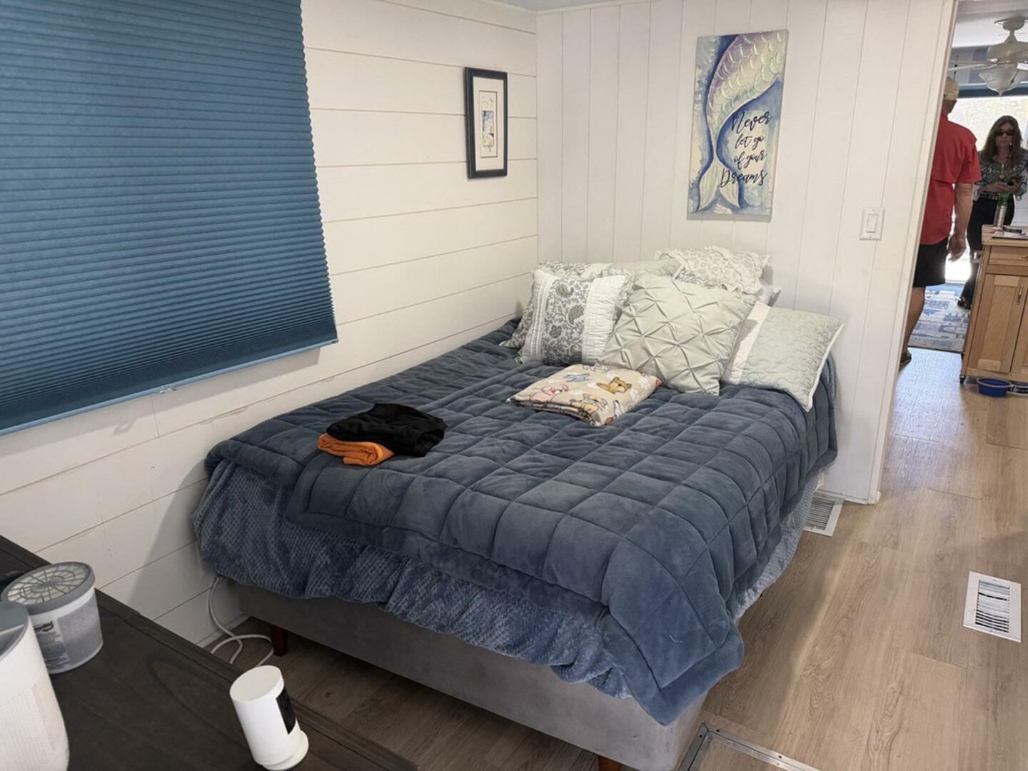 Hilburn-4412 1984 -DeLand-Florida-United States-5793062 | Thumbnail