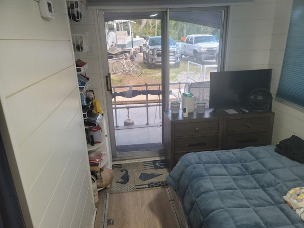 Hilburn-4412 1984 -DeLand-Florida-United States-5793041