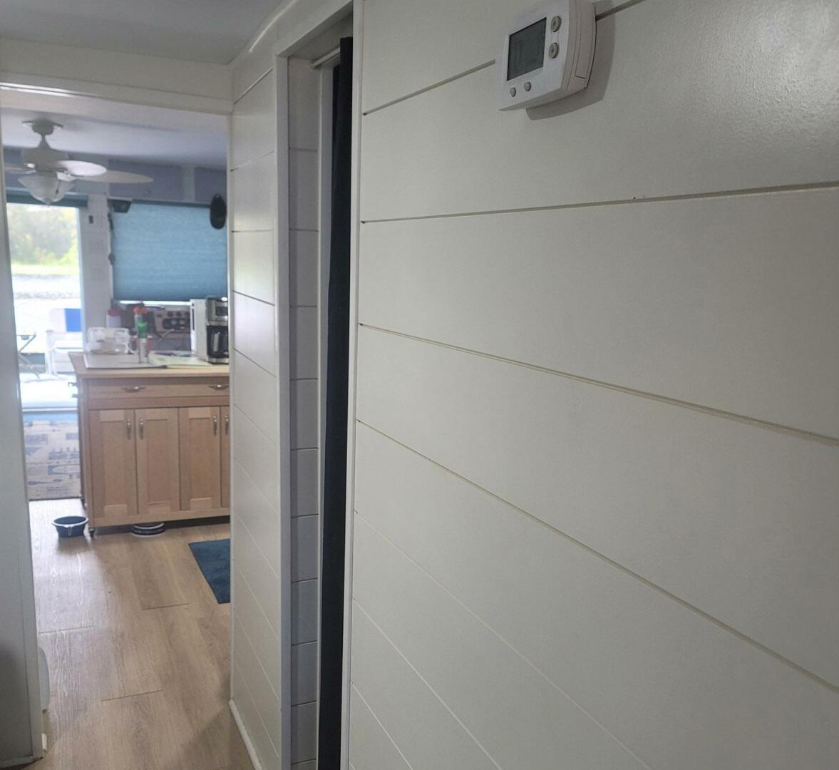 Hilburn-4412 1984 -DeLand-Florida-United States-5793076 | Thumbnail