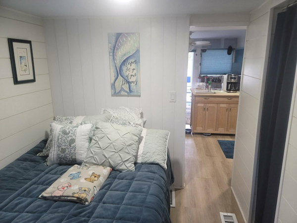 Hilburn-4412 1984 -DeLand-Florida-United States-5793039