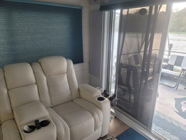 Hilburn-4412 1984 -DeLand-Florida-United States-5793067