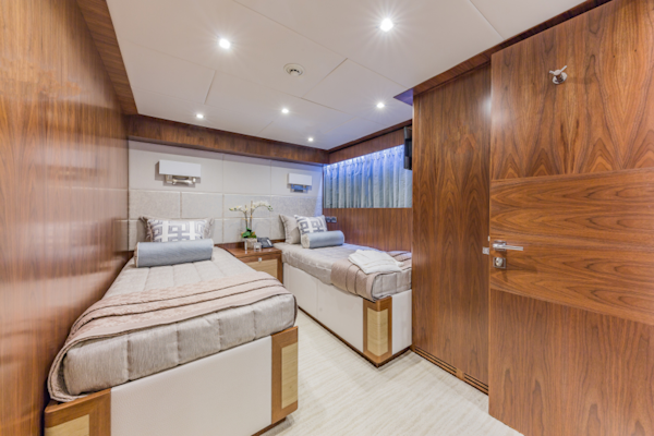 Hargrave-Raised Pilothouse 2018-Second Amendment Fort Lauderdale-Florida-United States-5787613