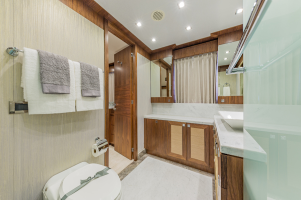 Hargrave-Raised Pilothouse 2018-Second Amendment Fort Lauderdale-Florida-United States-5787604
