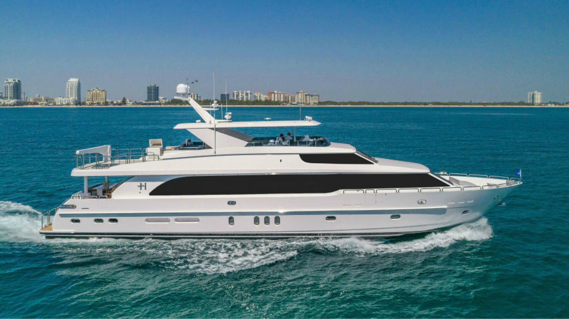 Hargrave-Raised Pilothouse 2018-Second Amendment Fort Lauderdale-Florida-United States-5787572 | Thumbnail
