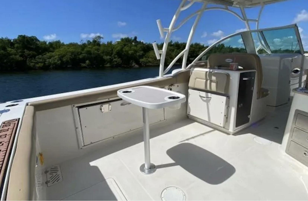 Sailfish-325 DC 2018 -Dania Beach-Florida-United States-5788630