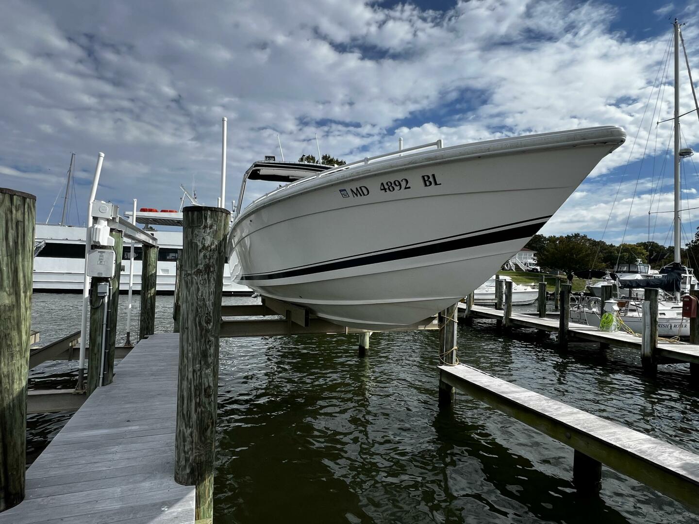 Avanti-33 2000 -Annapolis-Maryland-United States-5788895 | Thumbnail