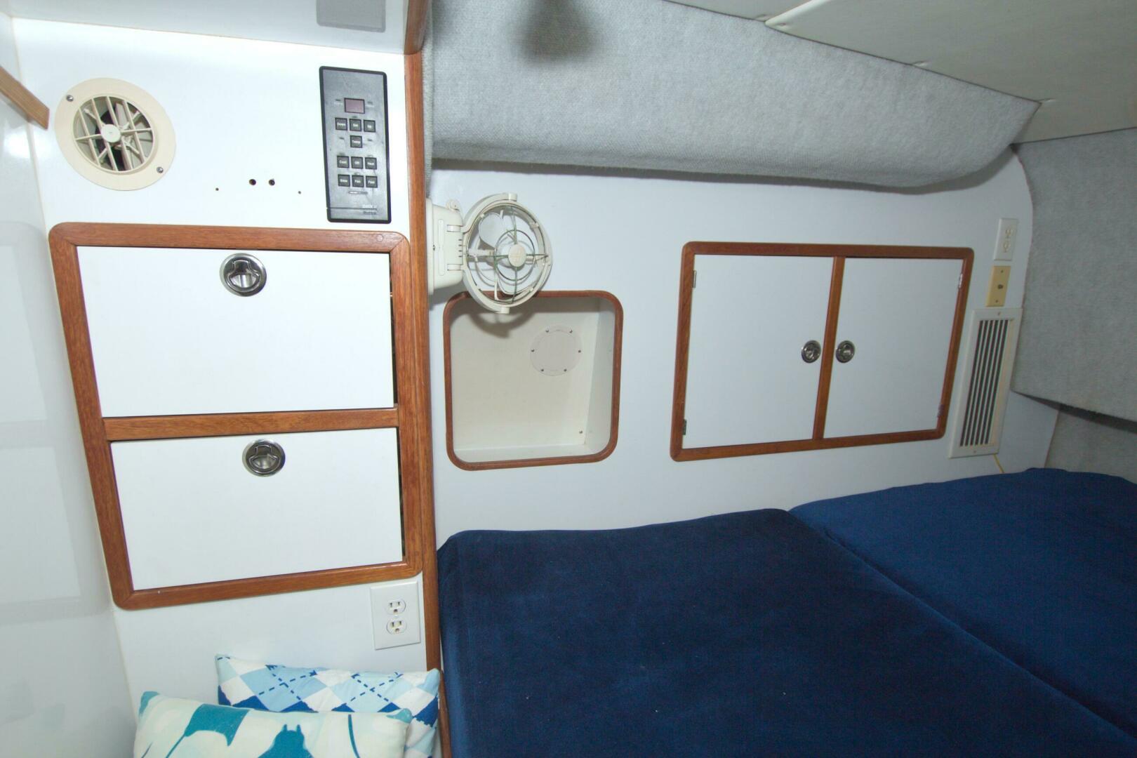 Manta-40 1996-Scout Punta Gorda-Florida-United States-5789751 | Thumbnail